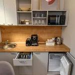 Apartment Season