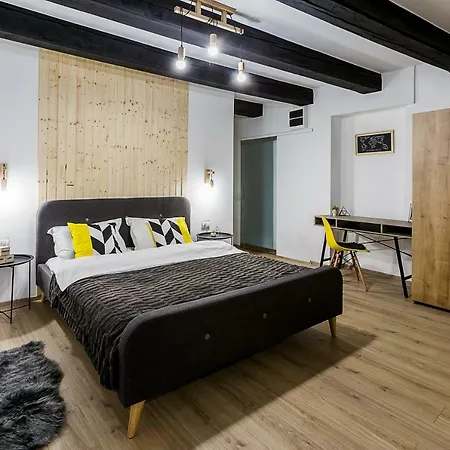 Season * בראשוב