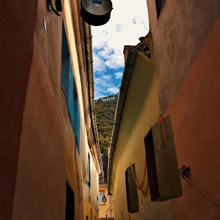 Апартаменты Season