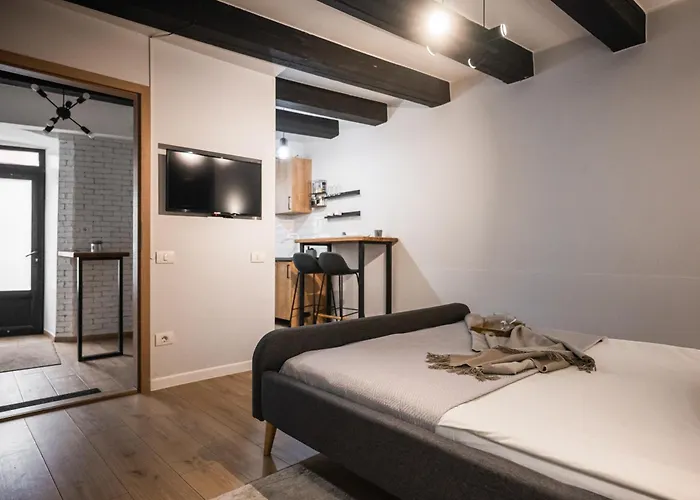 Season * בראשוב